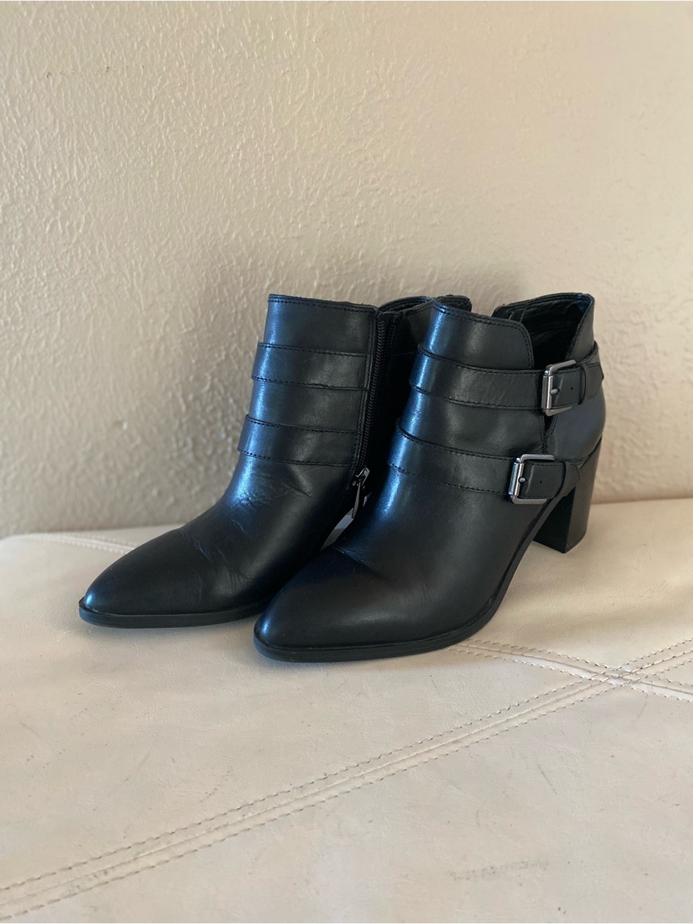 Franco Sarto Black Leather Boots Ankle Booties Buckle Straps Block Heel Size 7